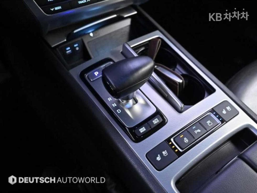 Genesis G802.2D Luxury - 9