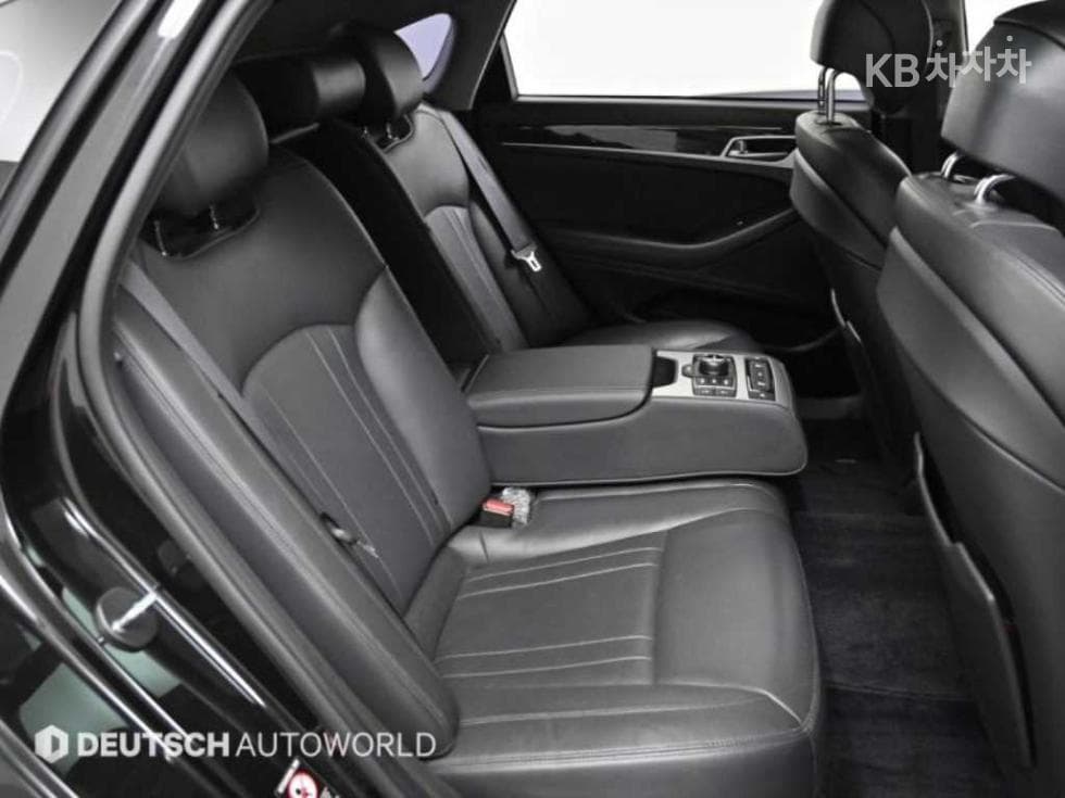 Genesis G802.2D Luxury - 12