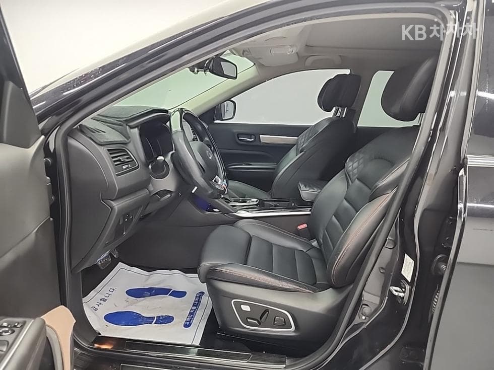 Renault Korea The New (facelift) QM62.0 GDe 2WD Premiere - 11