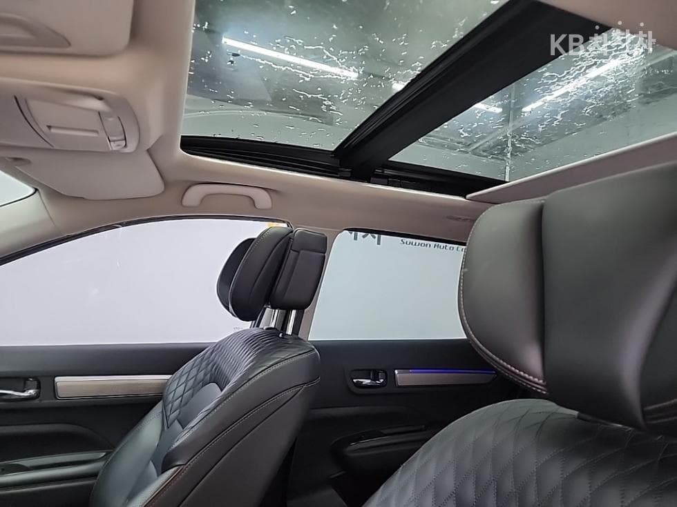 Renault Korea The New (facelift) QM62.0 GDe 2WD Premiere - 14