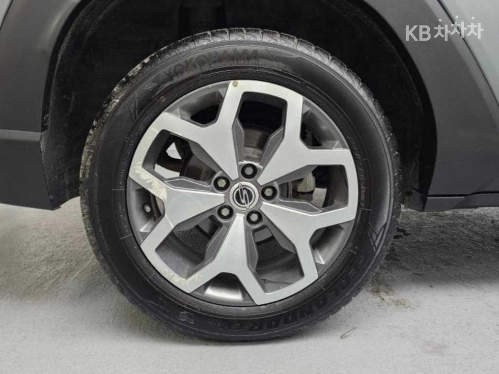 KG Mobility 토레스(J100)1.5 GDI Turbo T7 - 5