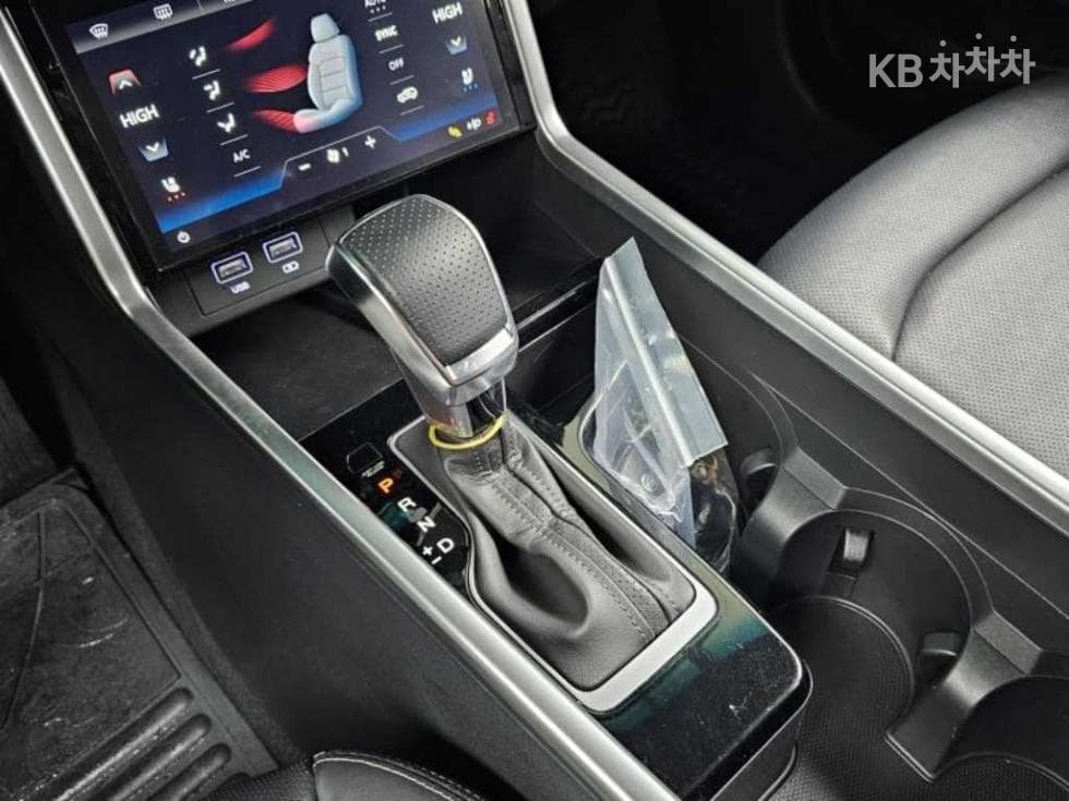 KG Mobility 토레스(J100)1.5 GDI Turbo T7 - 9