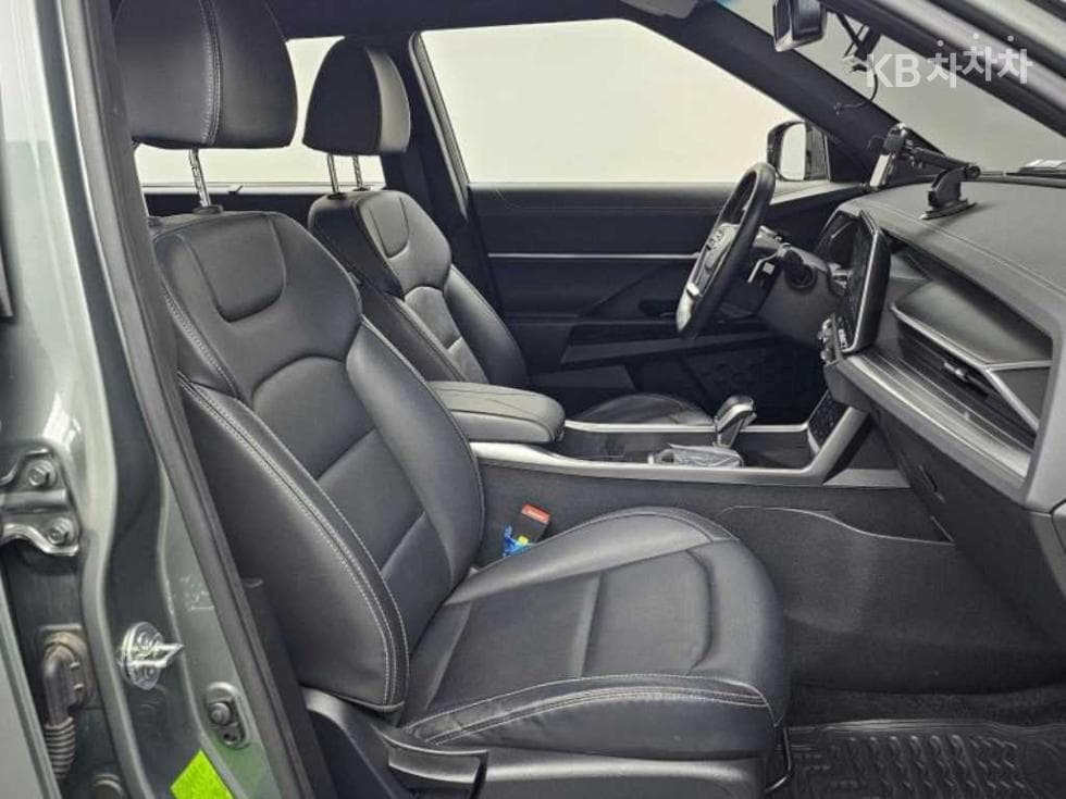 KG Mobility 토레스(J100)1.5 GDI Turbo T7 - 10