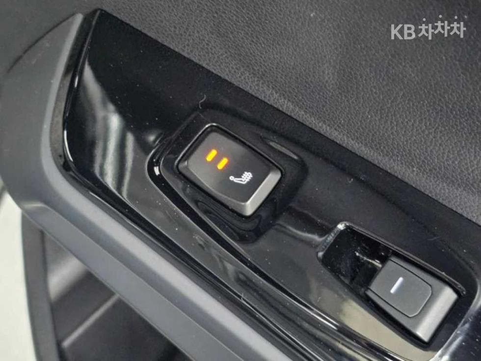 KG Mobility 토레스(J100)1.5 GDI Turbo T7 - 16