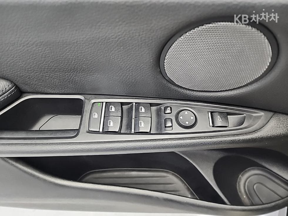 BMW X5 (E70)4.0d xDrive M Sport F15 - 17