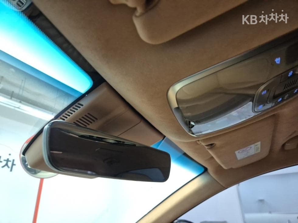 Genesis G90(RS4)3.5T AWD Standard - 17