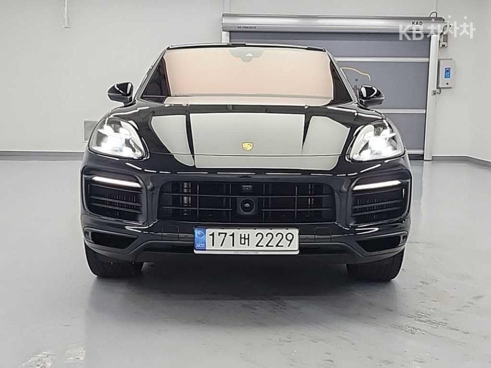 Porsche Cayenne(9Y0)3.0 Coupe Platinum Edition - 2