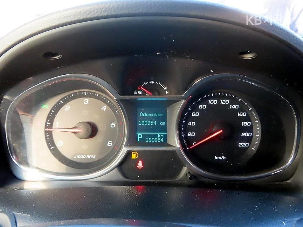 Джи Ем Корея Chevrolet Captiva2WD LT Premium - 9