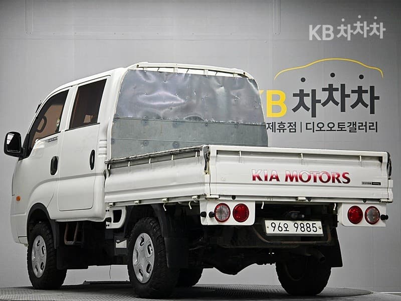 Kia Bongo 3 (light truck)4WD 장축 Double Cab DLX DLX - 4
