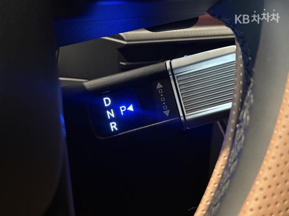 Hyundai The All New Santa Fe Hybrid MX51.6T HEV 2WD Calligraphy - 9