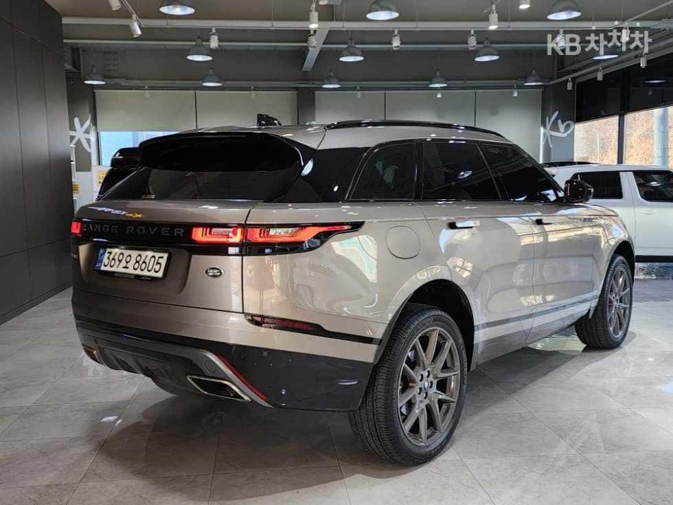 Land Rover Range Rover 벨라P400 R-Dynamic HSE - 3