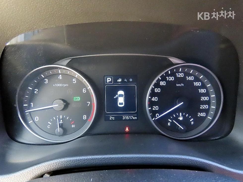 Hyundai Avante (Elantra)AD1.6 GDi Value Plus - 9