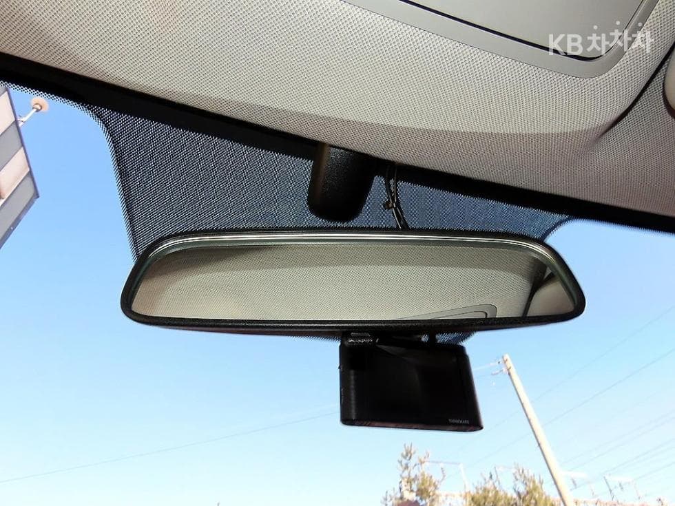 Hyundai Avante (Elantra)AD1.6 GDi Value Plus - 16