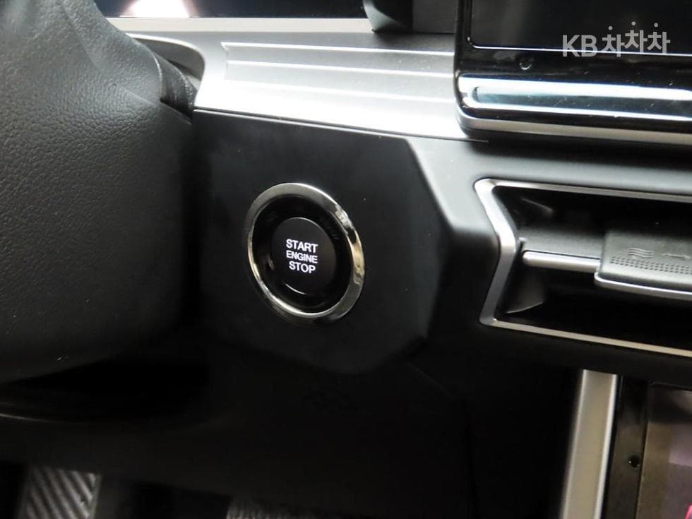 КейДжи Мобилити 토레스(J100)1.5 GDI Турбо T7 - 16