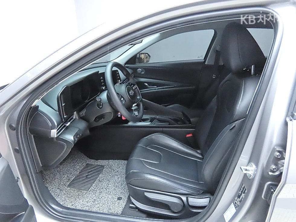 Hyundai All New Avante (Elantra)(CN7)1.6 Gasoline Smart - 10