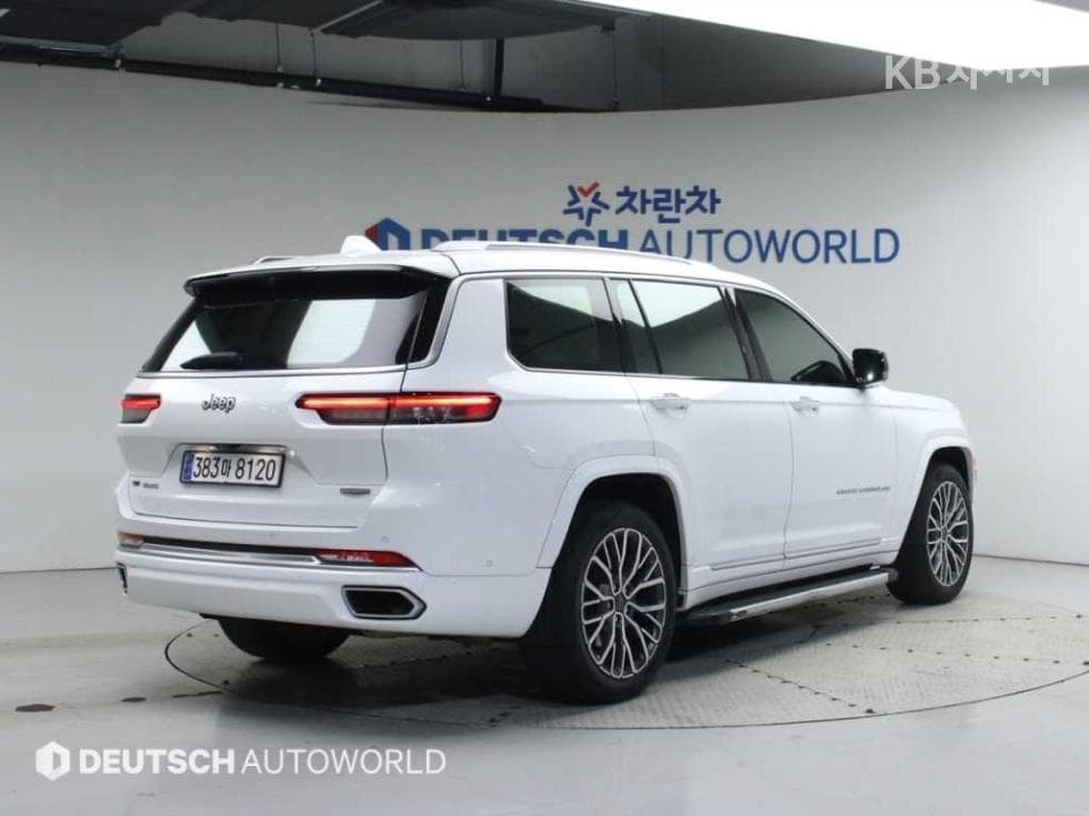 지프 그랜드 체로키(WL)3.6 Gasoline L Summit Reserve - 2