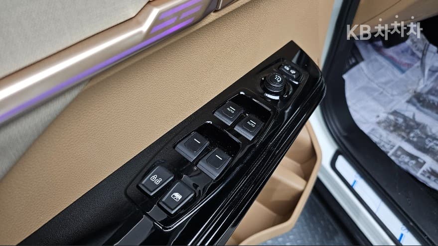 KG Mobility 액티언(J120)2WD S7 Standard - 12