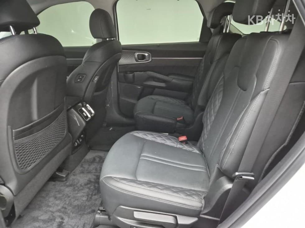 Киа Sorento 4-то поколение2.2 Дизел 4x4 Signature Gravity - 12