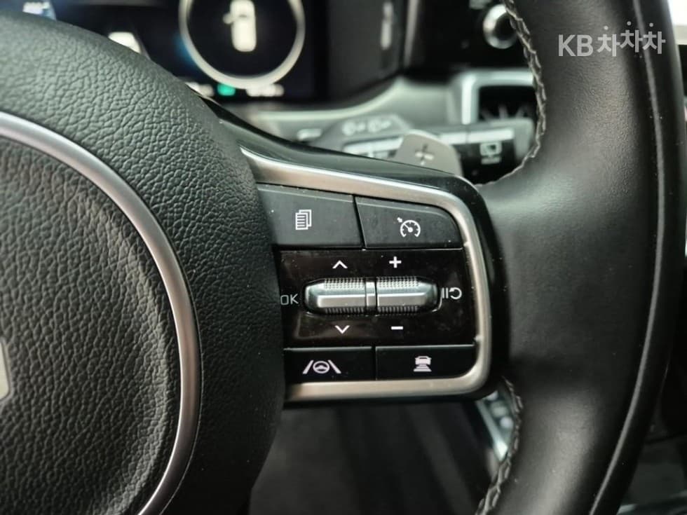 Киа Sorento 4-то поколение2.2 Дизел 4x4 Signature Gravity - 15