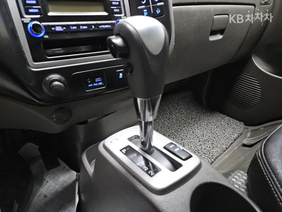 Hyundai Porter 2Extra Long Super Cab CRDi Style - 7