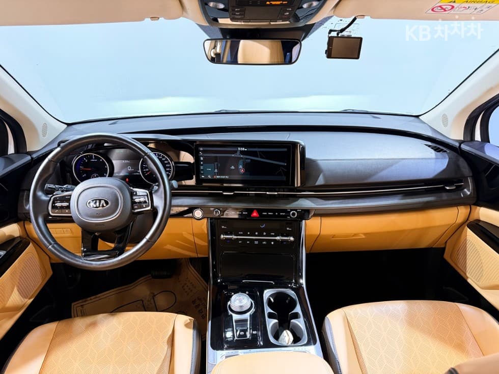 Kia Carnival 4th generationD2.2 9-seater Noblesse - 4