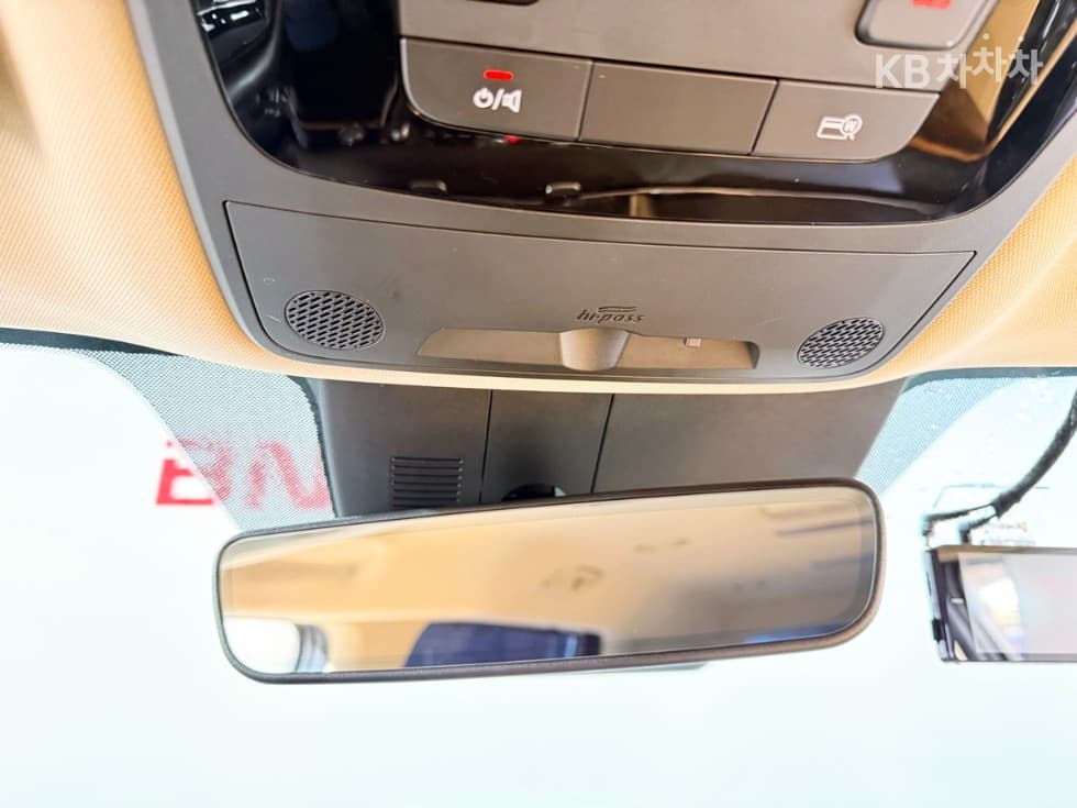 Kia Carnival 4th generationD2.2 9-seater Noblesse - 14