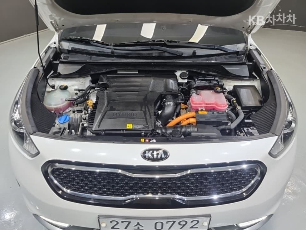 Киа Ниро1.6 Престиж - 6