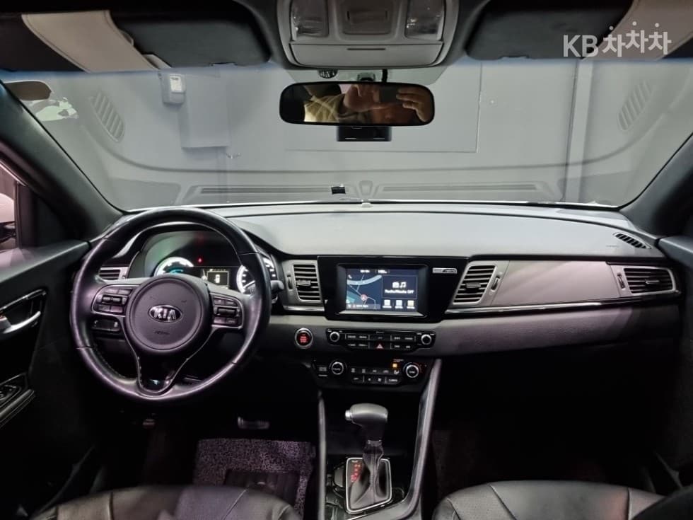 Киа Ниро1.6 Престиж - 7