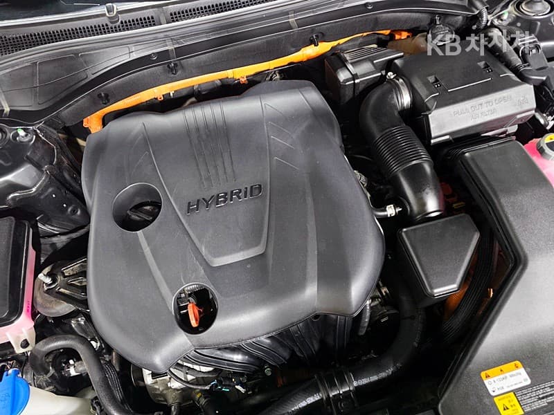 Хюндай The New (фейслифт) Grandeur (Azera) Хибрид2.4 Le Blanc - 6