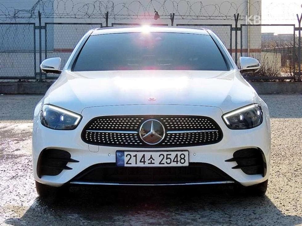Mercedes-Benz E-Клас (W213)E220d 4MATIC AMG Line