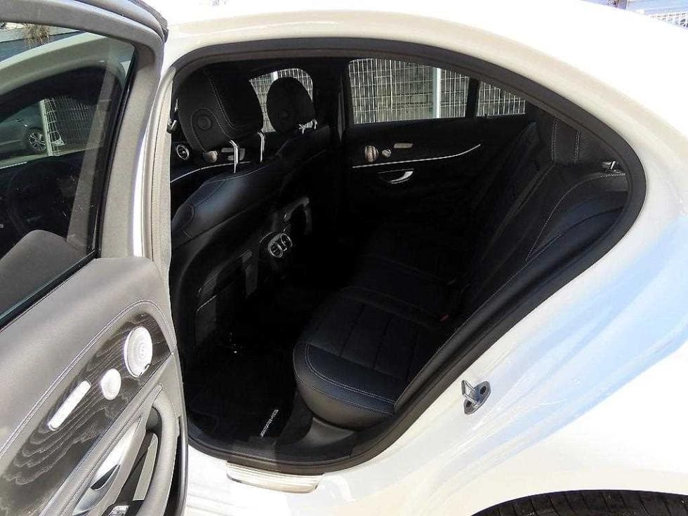 Mercedes-Benz E-Клас (W213)E220d 4MATIC AMG Line - 6