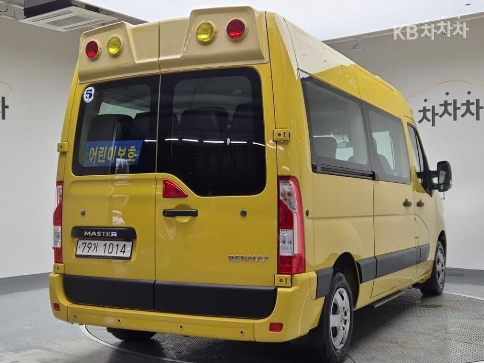 Renault Korea New 마스터 버스15-seater Standard - 3