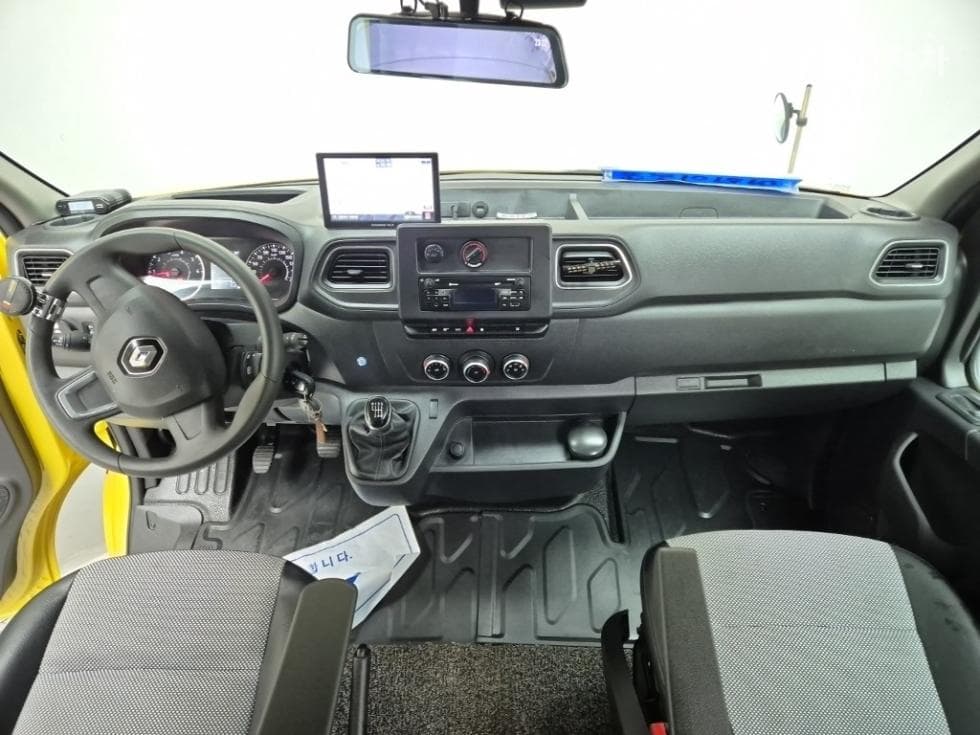 Renault Korea New 마스터 버스15-seater Standard - 6