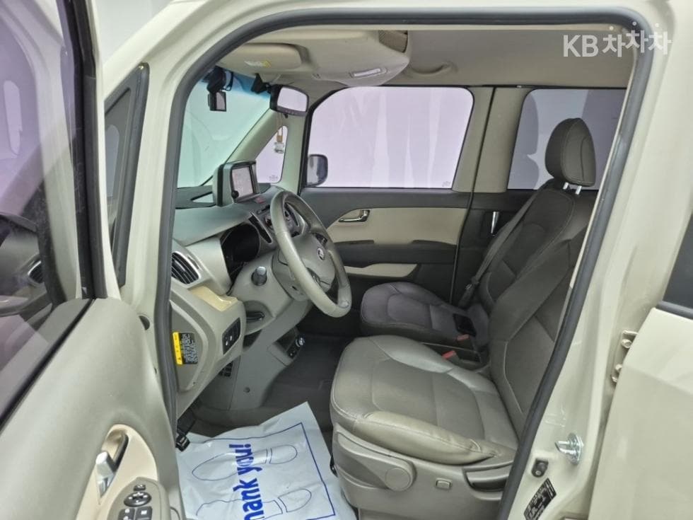 Kia Ray (van)1.0 Gasoline Prestige - 11