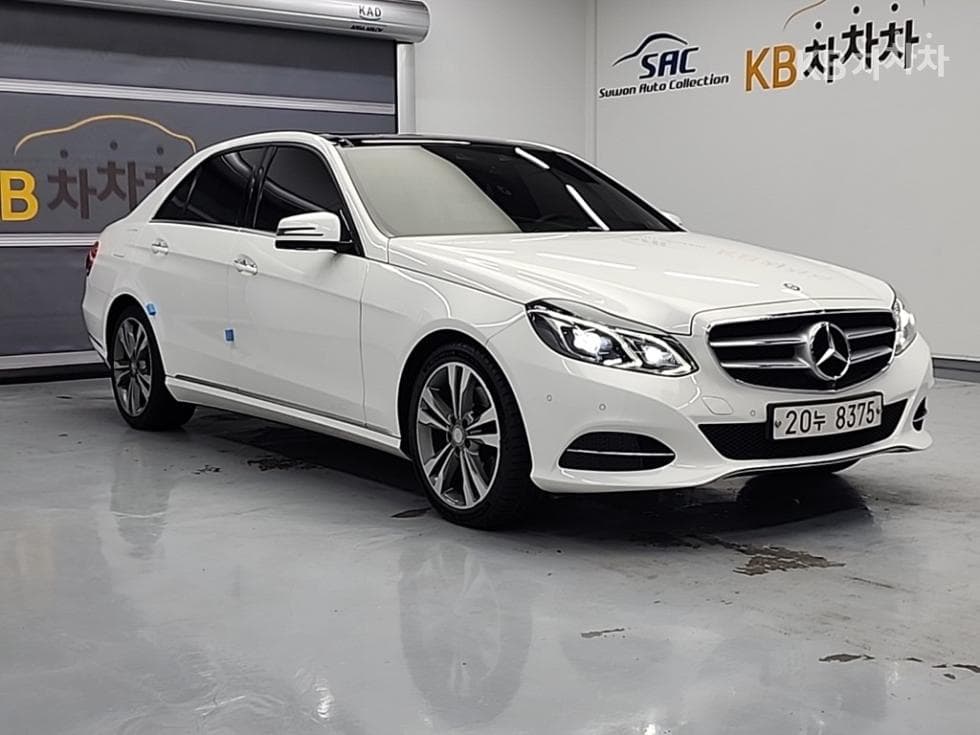 Mercedes-Benz New E-ClassE300 4매틱 Avantgarde W212 - 4