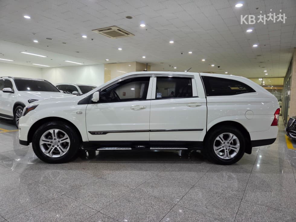 КейДжи Мобилити Корандо Спорт (pickup variant)CX7 4x4 패션 - 3