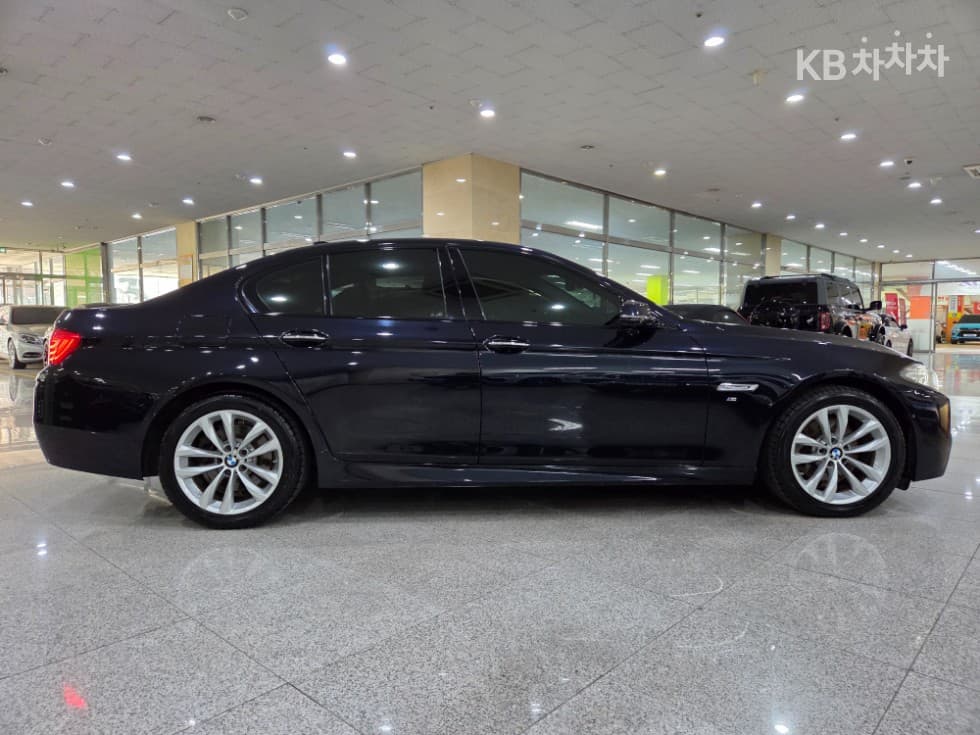 BMW Нов5 Серия528i M Air로 Динамичен F10 - 5