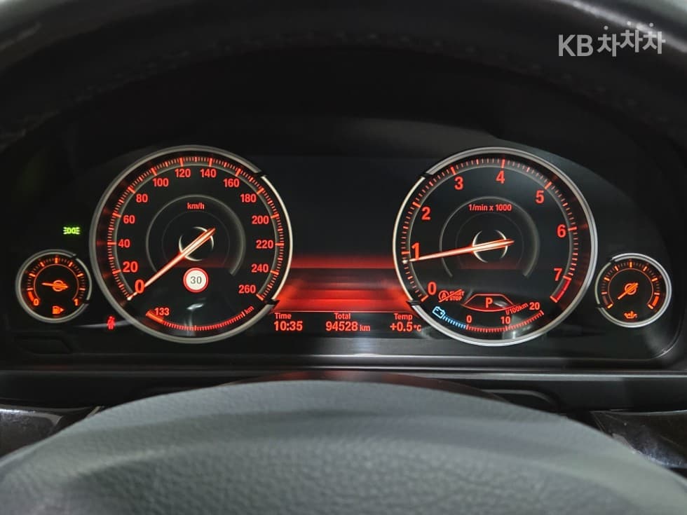 BMW Нов5 Серия528i M Air로 Динамичен F10 - 10