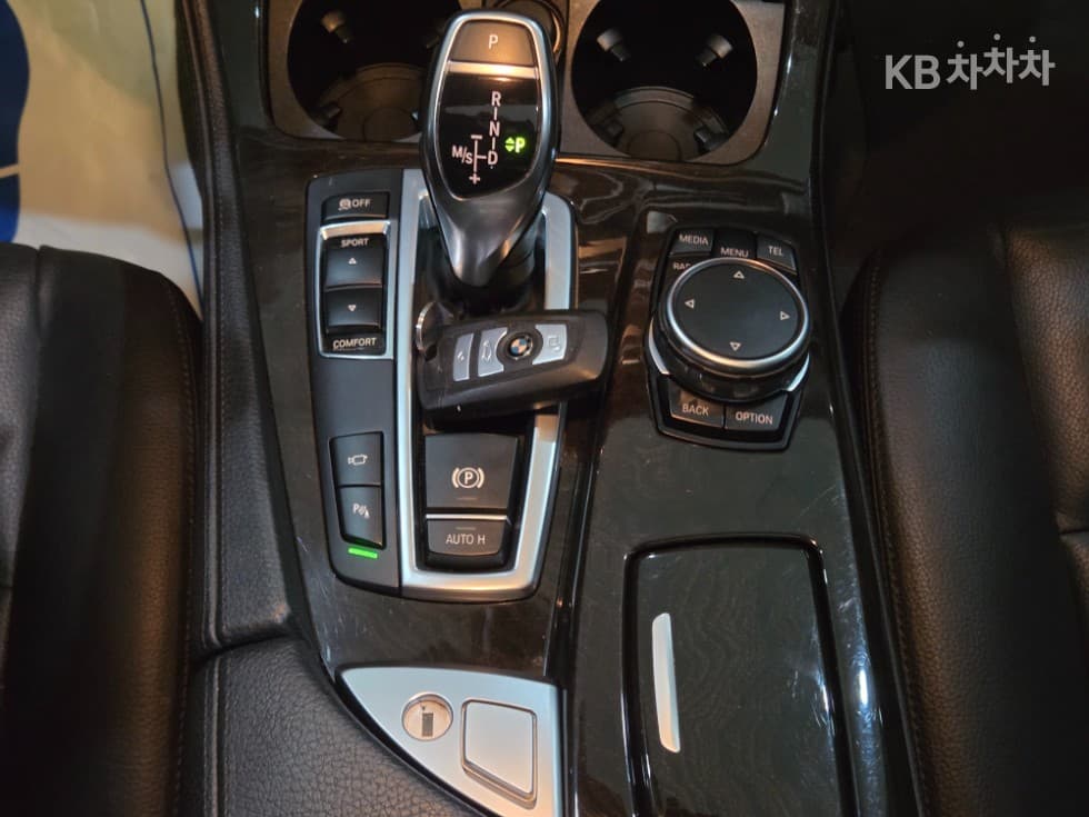 BMW Нов5 Серия528i M Air로 Динамичен F10 - 13