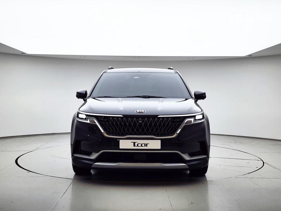 Kia Carnival 4th generationD2.2 9-seater Prestige - 2