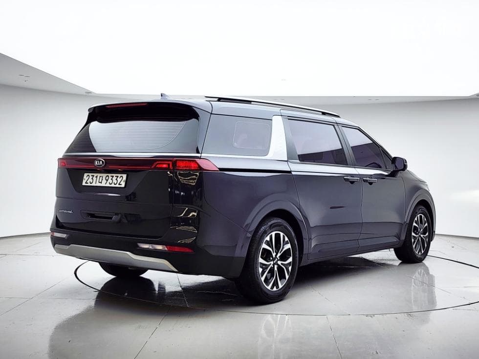 Kia Carnival 4th generationD2.2 9-seater Prestige - 3