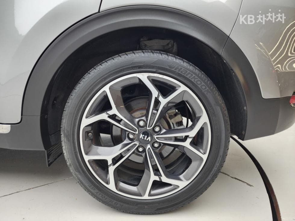 Kia Sportage 더 볼드2.0 Diesel 2WD Prestige - 23
