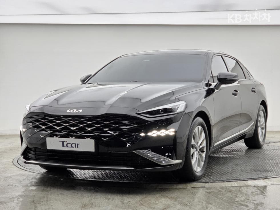 Kia K8 2.5L gasoline Noblesse - Image 1