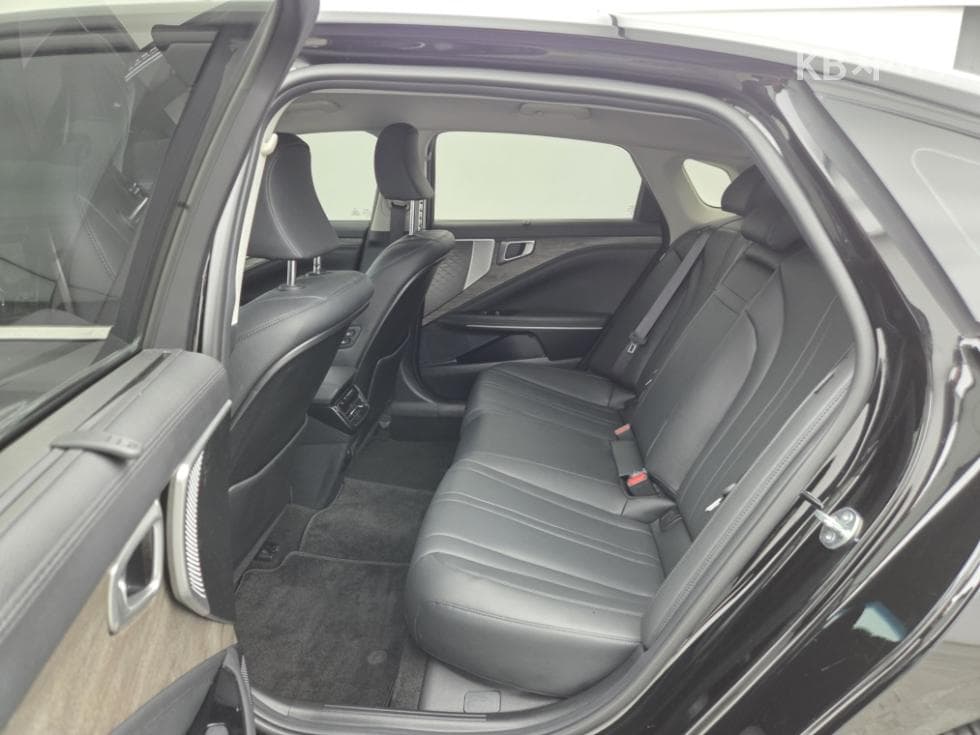 Kia K82.5L gasoline Noblesse - 10