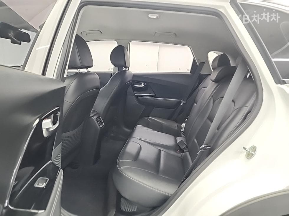 Киа The New (фейслифт) Ниро1.6 HEV Престиж - 12