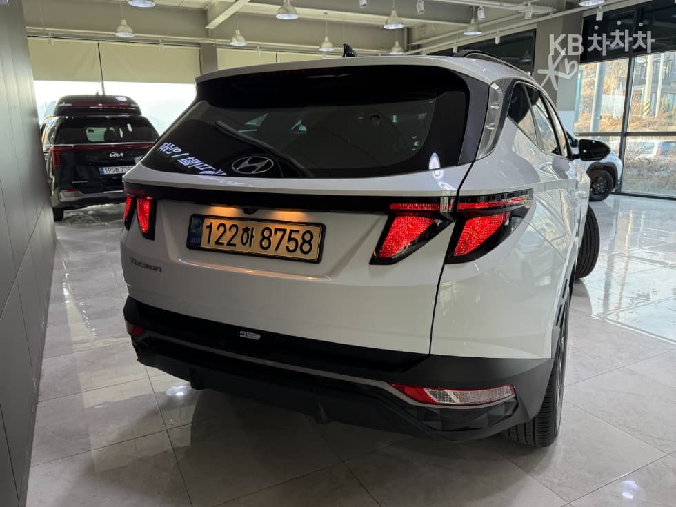 Хюндай The All New Туксон(NX (Lexus SUV)4)Бензин 1.6T 2WD Premium - 3