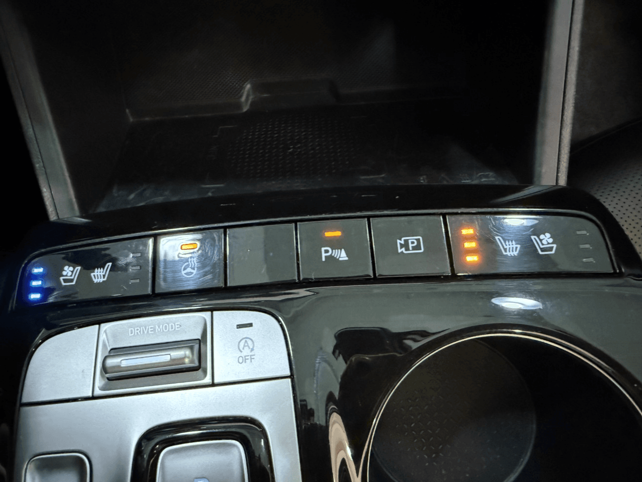 Хюндай The All New Туксон(NX (Lexus SUV)4)Бензин 1.6T 2WD Premium - 19