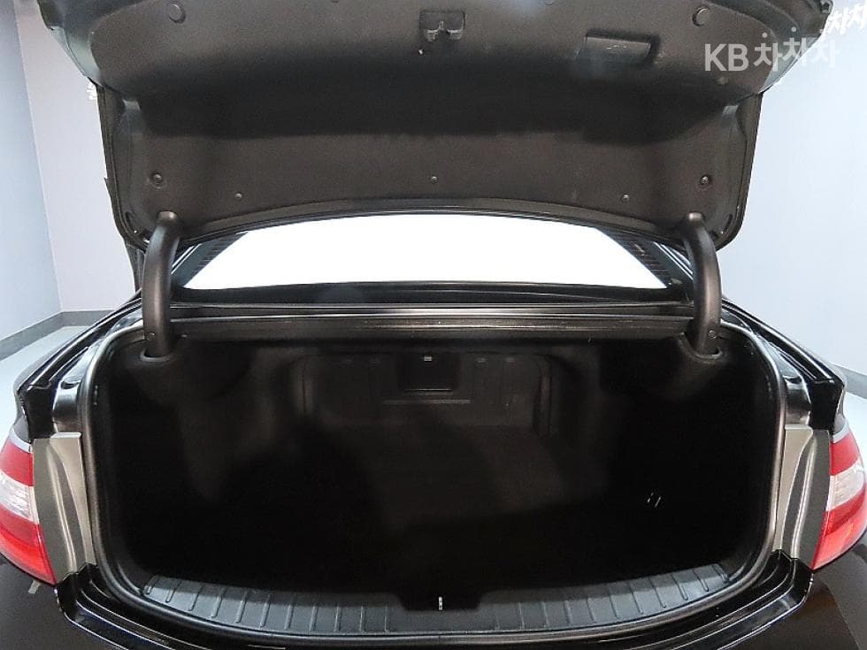 Хюндай Grandeur (Azera)HGHG220 Дизел Premium - 19