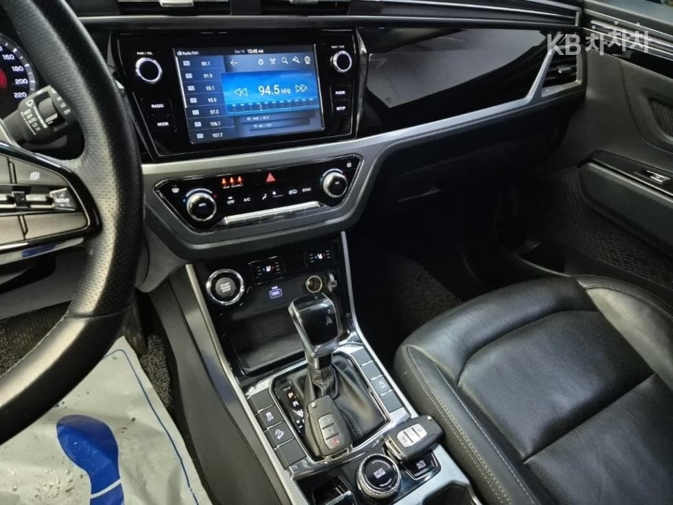 KG Mobility 뷰티플 코란도1.6 Diesel 2WD 판타스틱 - 10