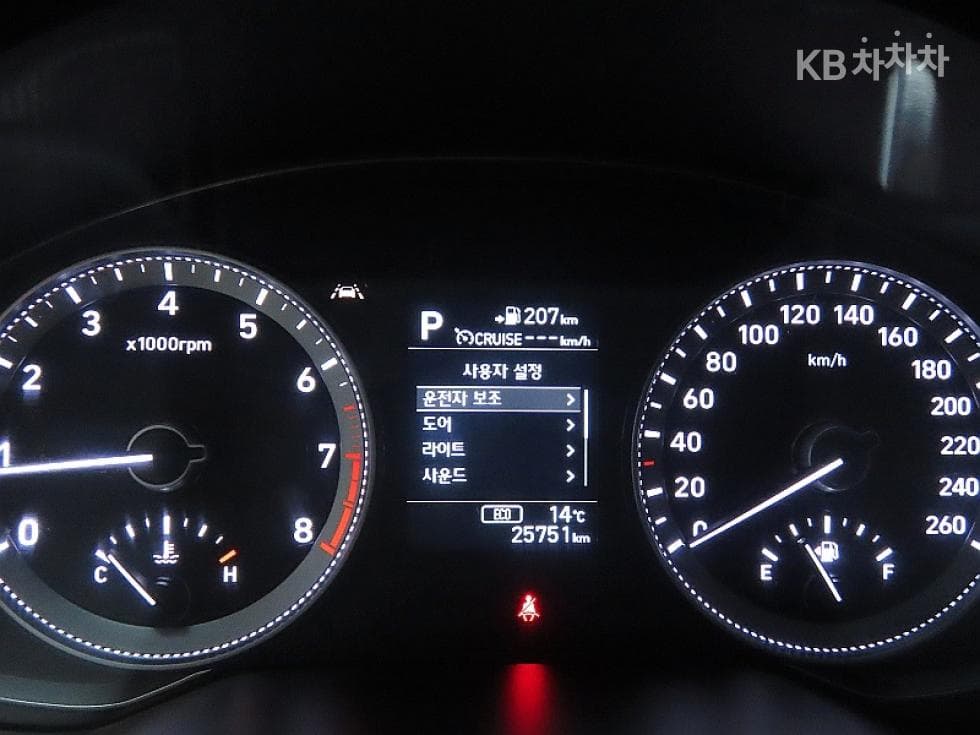 Хюндай Grandeur (Azera)IG2.4 Premium Стандартен - 8